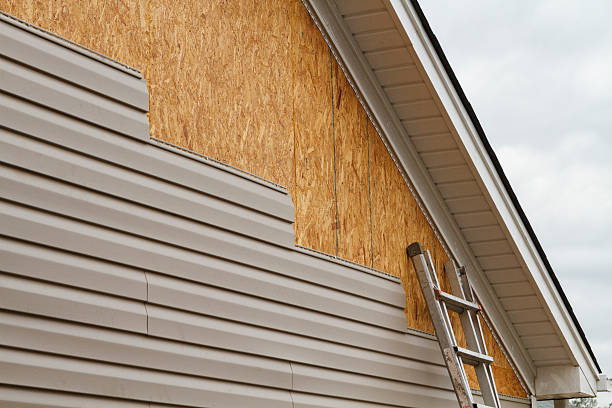 24/7 Emergency Vinyl Siding experts in Norwood, NC